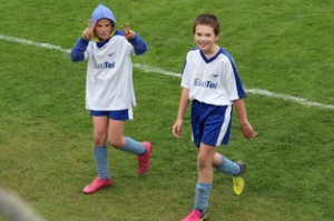 乐鱼体育网页版-中超球队队长带领全队冲刺，中超各队人员名单